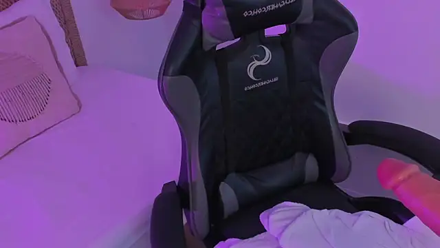 Snapshot of lilith_visser chatting on 5, 3, 2026 lilith visser online show from 5, 3, 2026