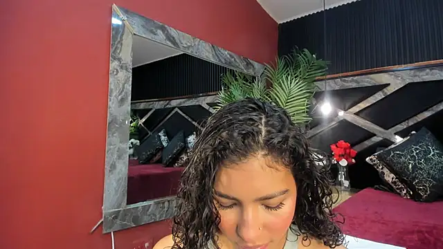 CharlotteMein online show from 31, 3, 2026