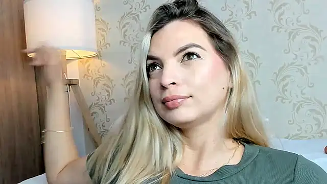 Snapshot of mahia_montenegro chatting on 22, 5, 2026 mahia montenegro online show from 22, 5, 2026