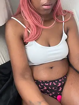 browncutie7 online show from 23, 3, 2026