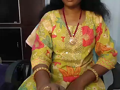 Snapshot of VixenNandhu chatting on 26, 4, 2026 VixenNandhu online show from 26, 4, 2026
