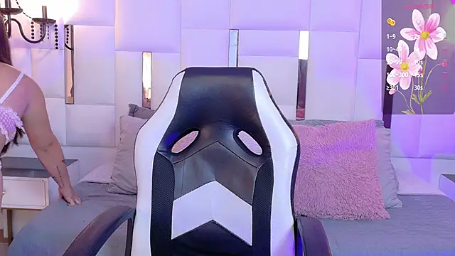 Snapshot of MAGIC_EMMY chatting on 31, 3, 2026 MAGIC EMMY online show from 31, 3, 2026