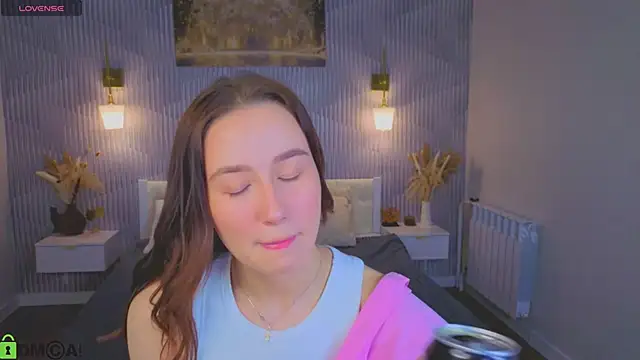 Kiki angel  online show from 2, 5, 2026
