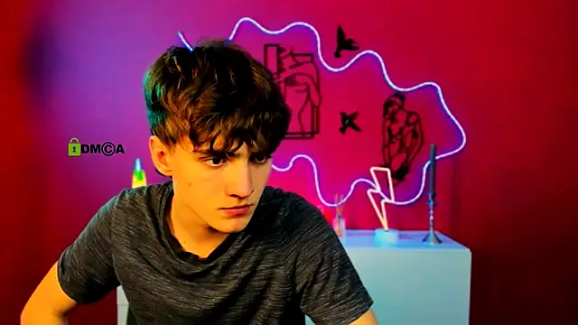 Snapshot of emil_lucky chatting on 26, 3, 2026 emil lucky online show from 26, 3, 2026