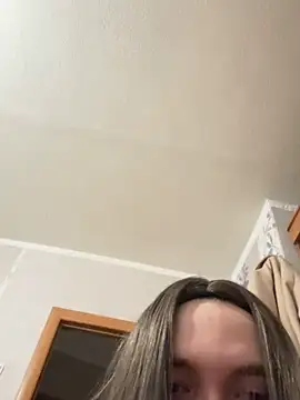 whiterosediana online show from 13, 2, 2026