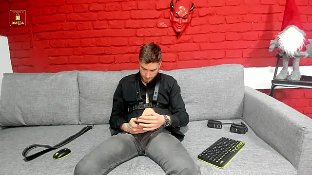 Harvey Wiliams online show from 21, 3, 2026