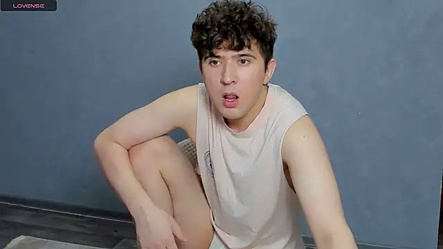 Snapshot of Johnny_Big_Ass chatting on 9, 3, 2026 Johnny Big Ass online show from 9, 3, 2026