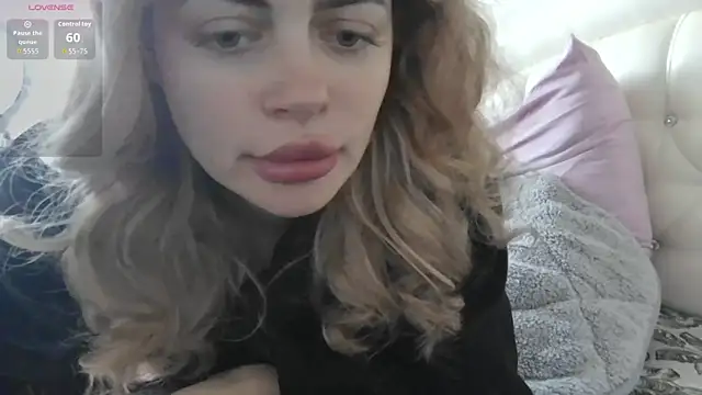 ShamlesssAdell online show from 21, 3, 2026