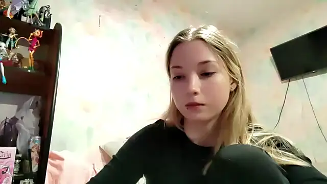 TiaBIanks online show from 12, 3, 2026