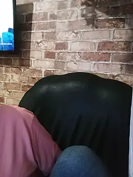 Snapshot of itismyhobby chatting on 21, 2, 2025 itismyhobby online show from 21, 2, 2025