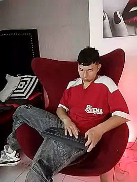 Liam Sean online show from 27, 2, 2026