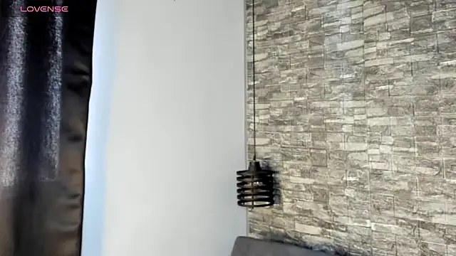 ASHLEY COLLINS1 online show from 17, 3, 2026