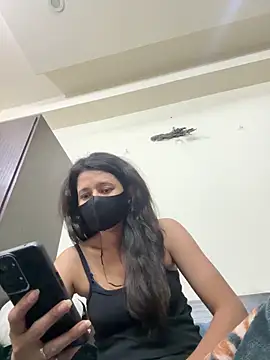 raavigirl online show from 25, 3, 2026