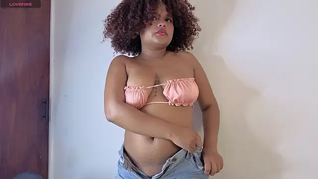 Snapshot of Nat_carter_ chatting on 11, 3, 2026 Nat carter online show from 11, 3, 2026