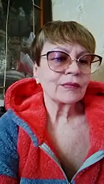 SophieBurns online show from 15, 4, 2026