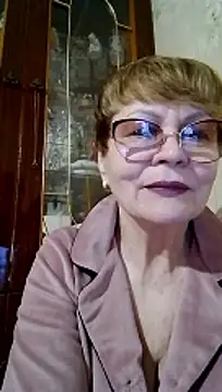 SophieBurns online show from 10, 5, 2026