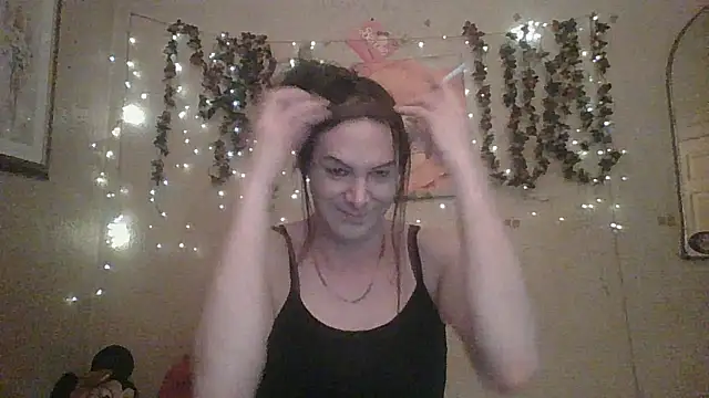 sillymillie4 online show from 21, 4, 2026