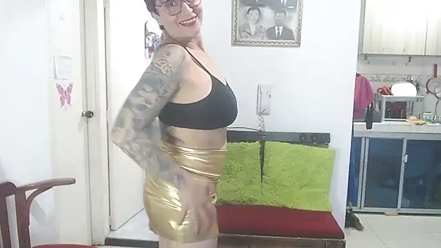 Charlotte gray  online show from 10, 5, 2026