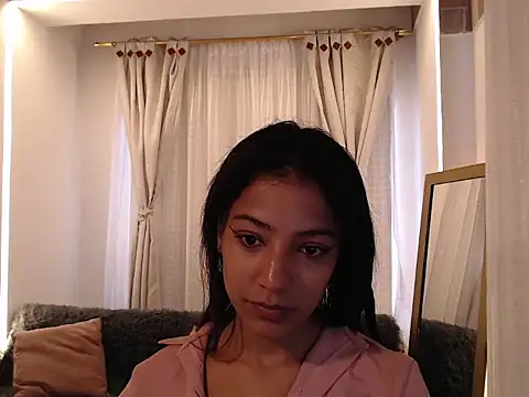 Scarleet miaa online show from 4, 5, 2026