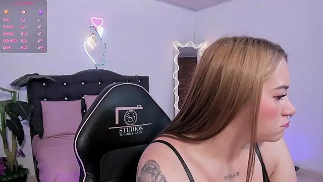 LUNAKITTY TAY online show from 27, 6, 2026