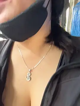 Lewd couple online show from 15, 5, 2026