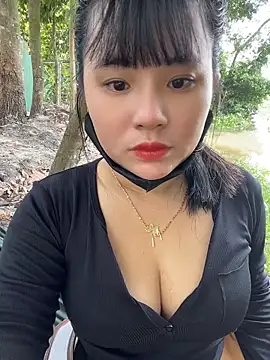 Lewd couple online show from 23, 5, 2026