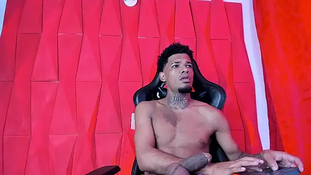 Nehemiaa boy online show from 13, 5, 2026