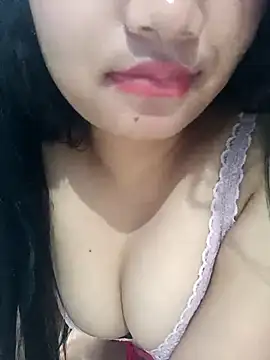 EliraMoon online show from 21, 2, 2026