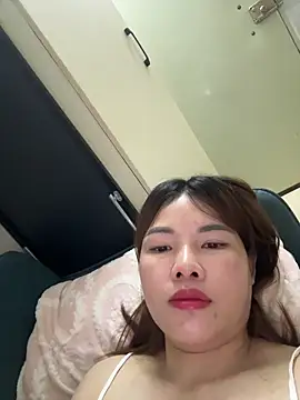 Snapshot of Loyalty-love chatting on 9, 3, 2026 Loyalty-love online show from 9, 3, 2026