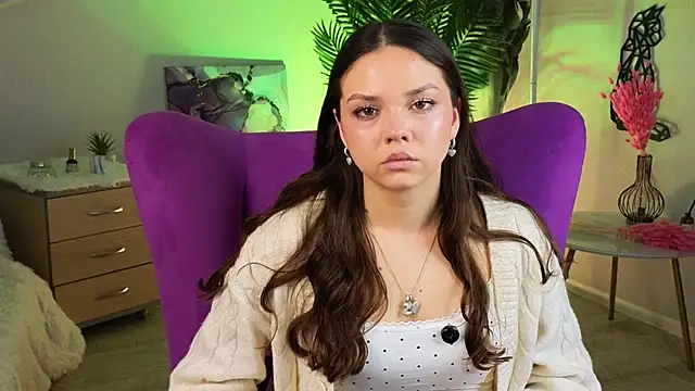 ThomasineVirostko online show from 7, 2, 2026