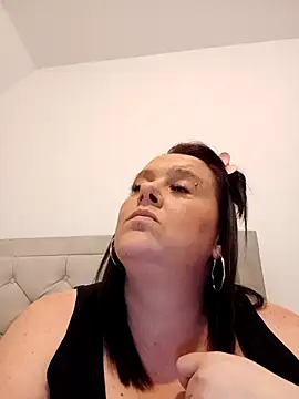 louisa36 online show from 28, 2, 2026