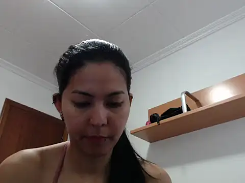 ZeforAitanna online show from 5, 3, 2026