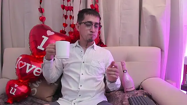 Tommas Jhonson online show from 15, 2, 2026