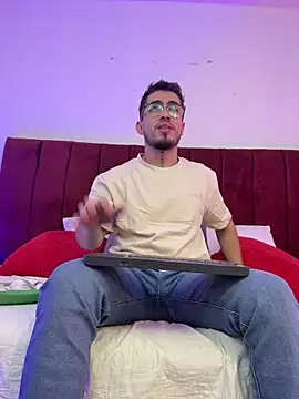 Tommas Jhonson online show from 21, 6, 2026