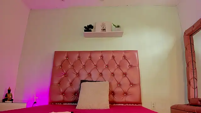 shantall cruzz online show from 6, 2, 2026