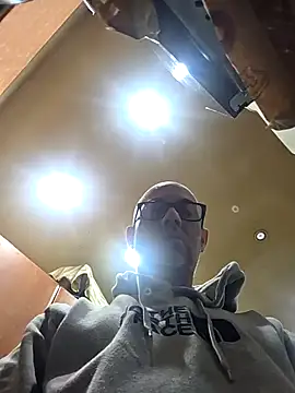 pareja47 online show from 6, 2, 2026