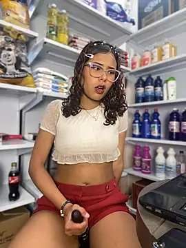 Snapshot of Rylia chatting on 4, 3, 2026 Rylia online show from 4, 3, 2026