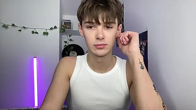 YourMilkyGuy online show from 29, 4, 2026