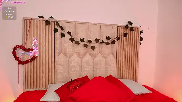 Ariana Castillo   online show from 16, 3, 2026