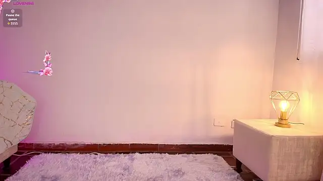 Ariana Castillo   online show from 26, 3, 2026