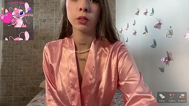 IsHollybennett online show from 9, 2, 2026