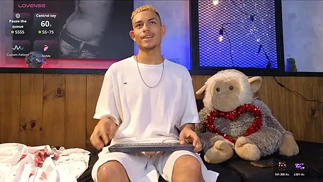 ItsZairen online show from 15, 2, 2026