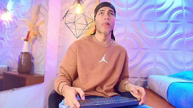 ItsZairen online show from 8, 5, 2026