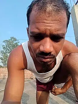 Daddyishere 19 online show from 24, 3, 2026