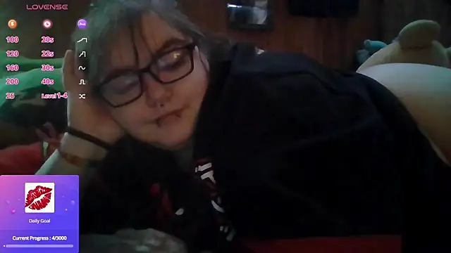 Snapshot of thatskarma chatting on 1, 3, 2026 thatskarma online show from 1, 3, 2026