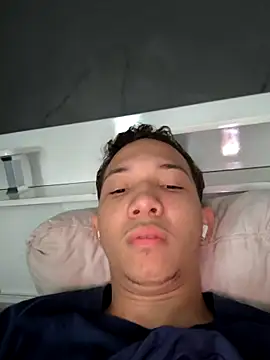 Snapshot of Gustavo153346 chatting on 19, 2, 2026 Gustavo153346 online show from 19, 2, 2026