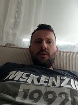 Snapshot of defaktor chatting on 3, 4, 2026 defaktor online show from 3, 4, 2026