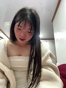 cuty lusy online show from 9, 3, 2026