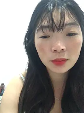 cuty lusy online show from 12, 5, 2026
