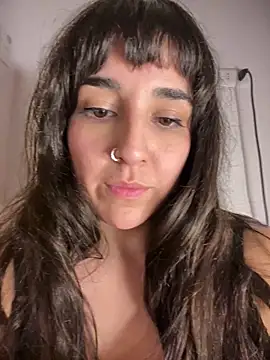 Latinaelisa online show from 27, 6, 2026